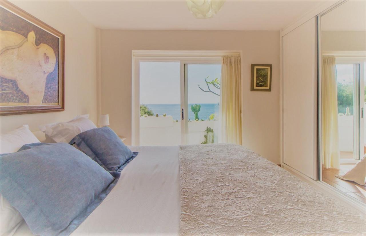 Villa In Protected Space In Front Of The Sea 洛斯雷尔雷赫斯 外观 照片